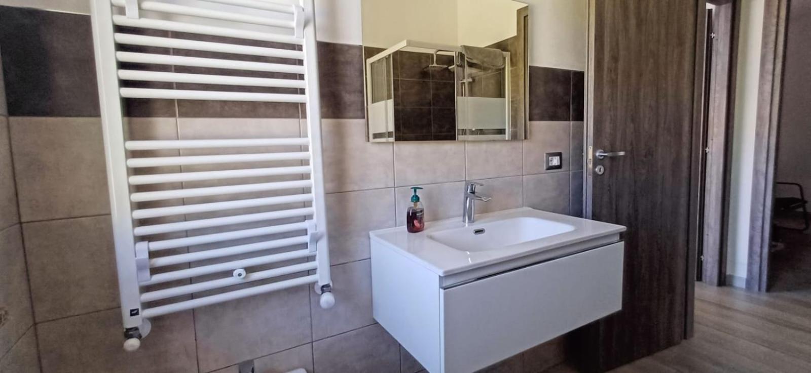 New Alfieri Apartment Càbras المظهر الخارجي الصورة